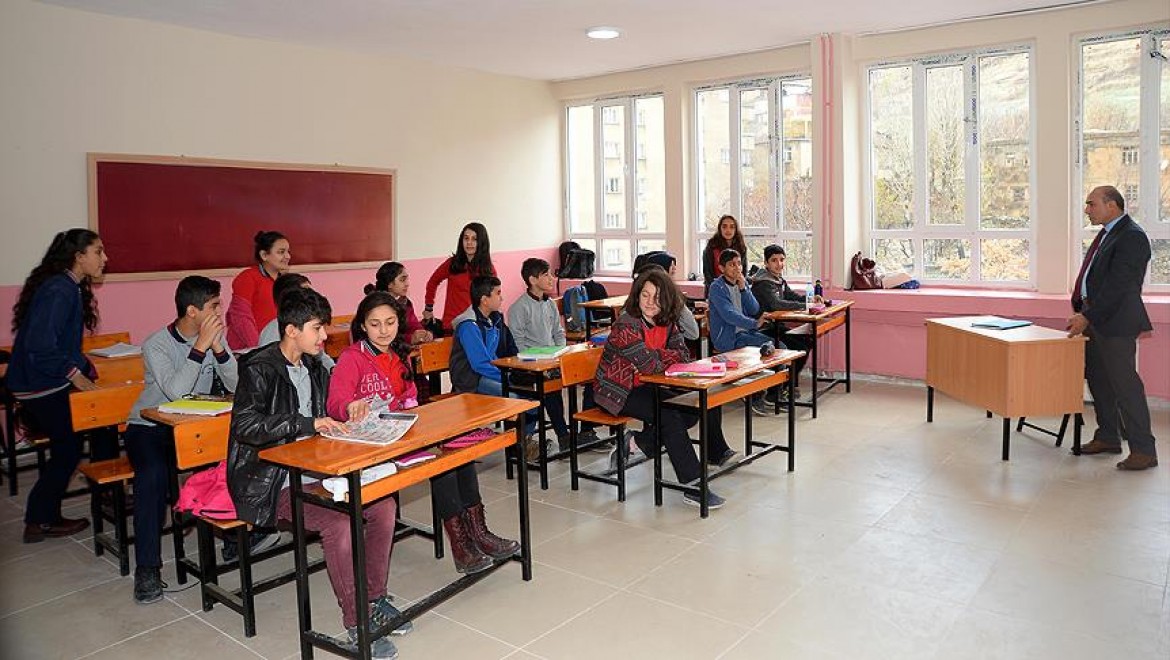 Bitlis'e 152 milyon liralık eğitim yatırımı