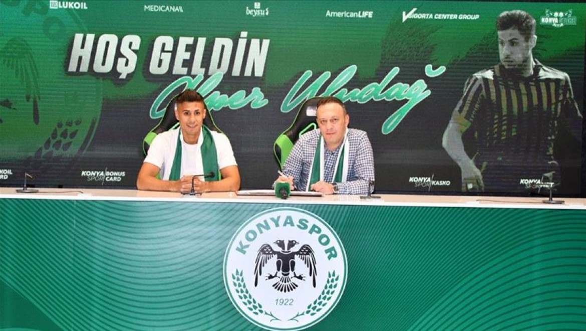 Konyaspor Alper Uludağ'ı transfer etti