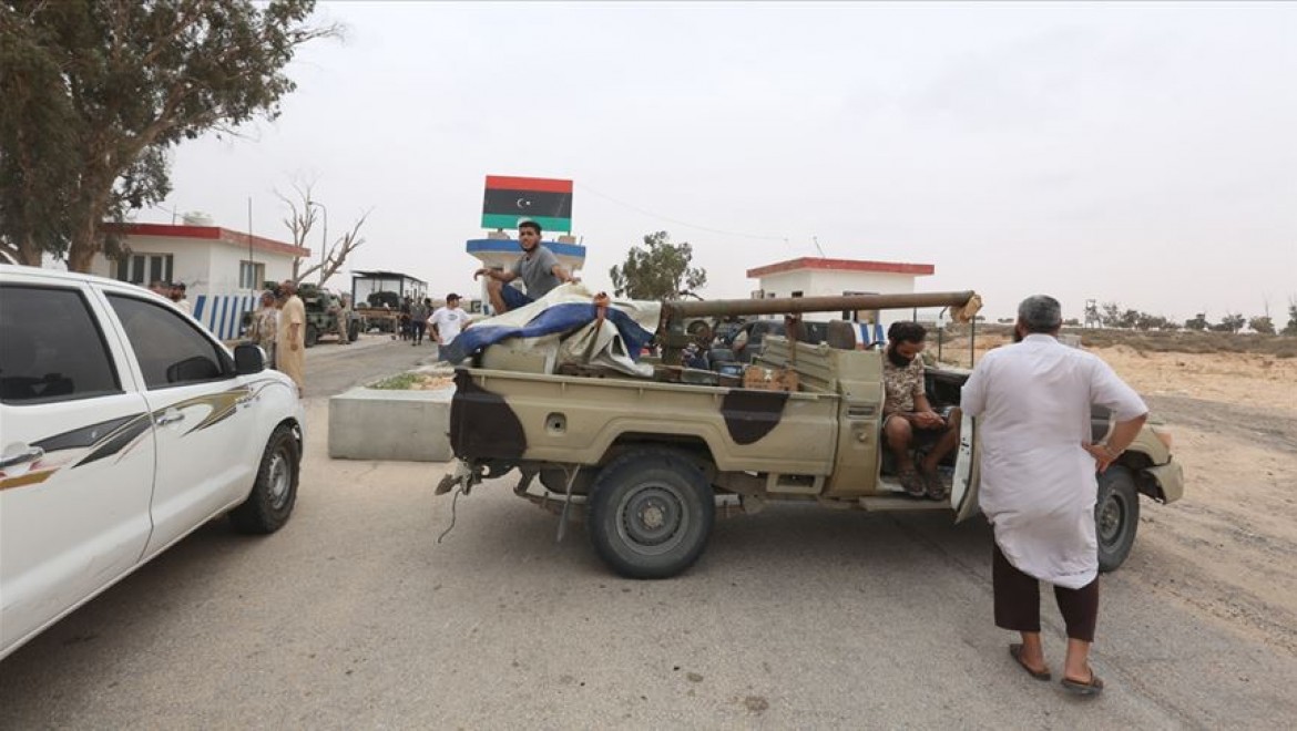 Libya ordusu Hafter milislerinin işgalindeki bölgelerde ilerliyor