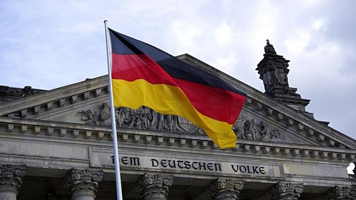 Almanya'da SPD, Yeşiller ve FDP koalisyon protokolü açıklanacak