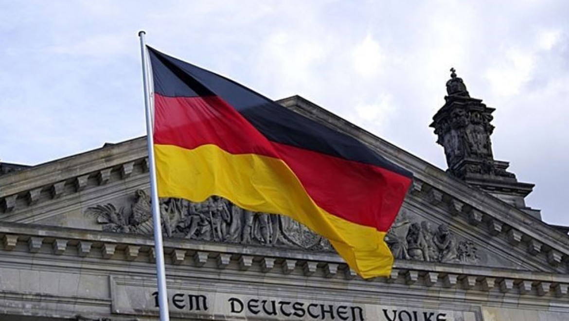 Almanya: İran'dan gelen haberlerden kaygılıyız