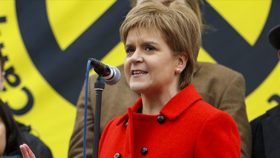 İskoçya Bölgesel Hükümeti Başbakanı Sturgeon, bağımsızlık referandumuna gitmeyi planladıklarını açıkladı