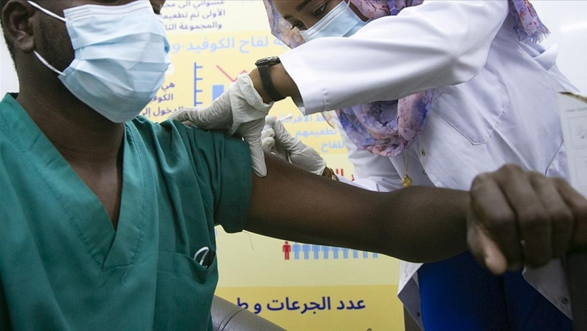 Afrika'da ihtiyaç duyulan Kovid-19 aşısının sadece yüzde 10'u kıtaya ulaştı