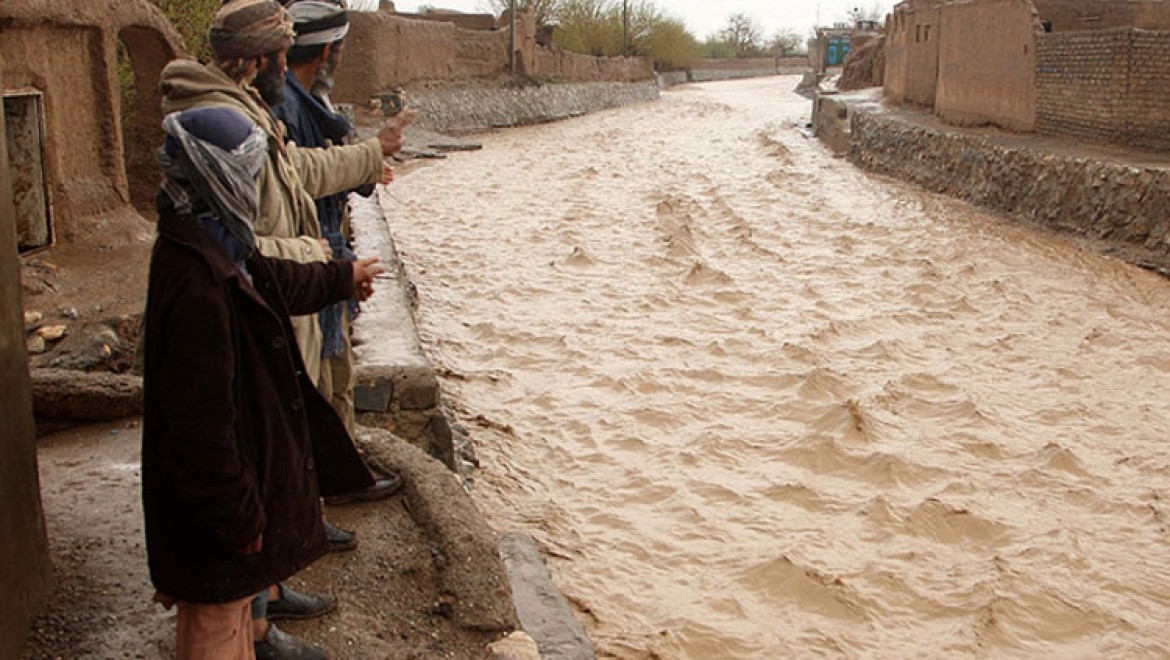Afganistan'da sel felaketinde 14 kişi öldü