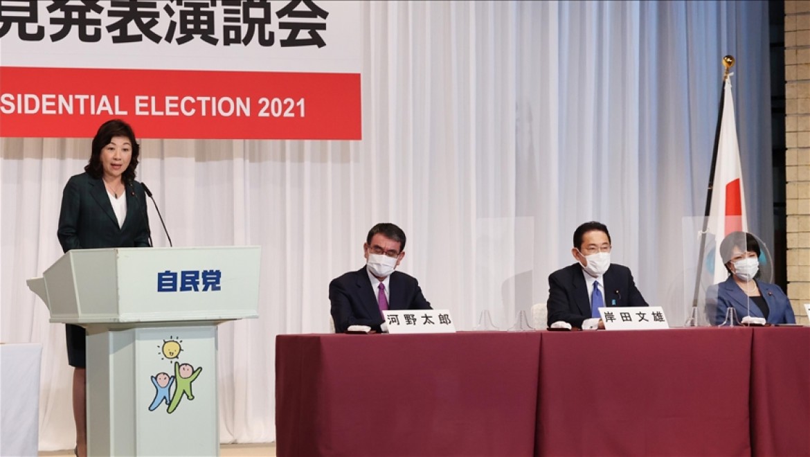 Japonya'da iktidar partisi başkanlık yarışında iki kadın, iki erkek aday yarışacak