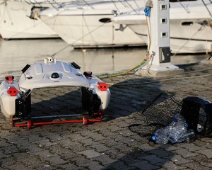 İnsansız su üstü robotu denizleri temizlemeye başladı