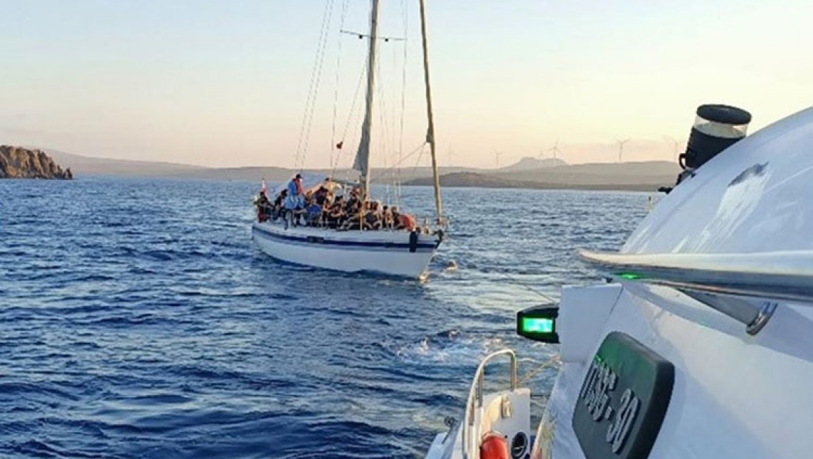 İzmir'de 388 sığınmacı kurtarıldı