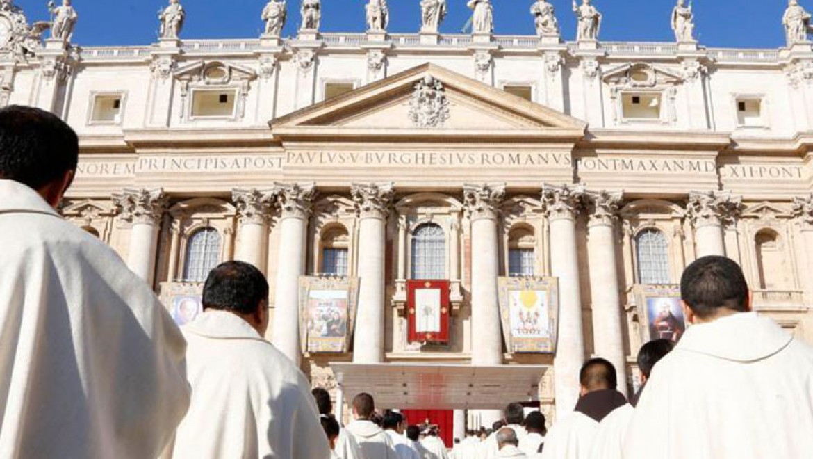 Vatikan'da Gündem 'Çocuklara Yönelik Cinsel İstismar'