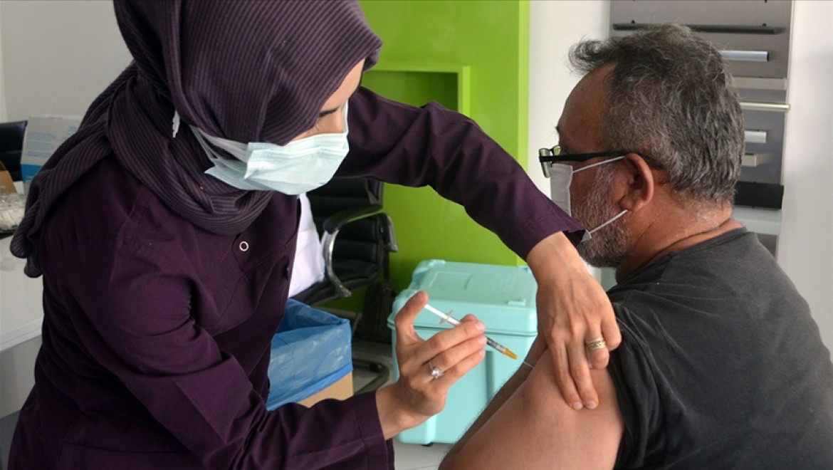 Amasya'da en az bir doz aşı olanların oranı yüzde 75'i geçti