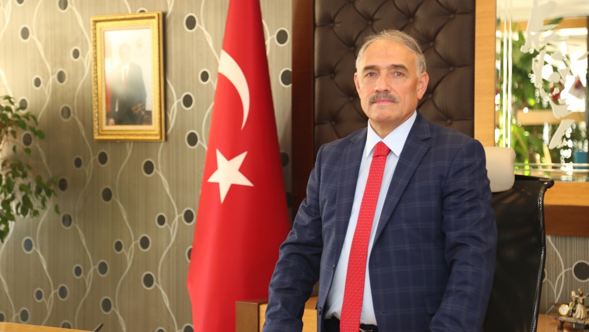 Niğde Belediye Başkanı Özkan'dan Üç Aylar Ve Regaib Kandili Mesajı