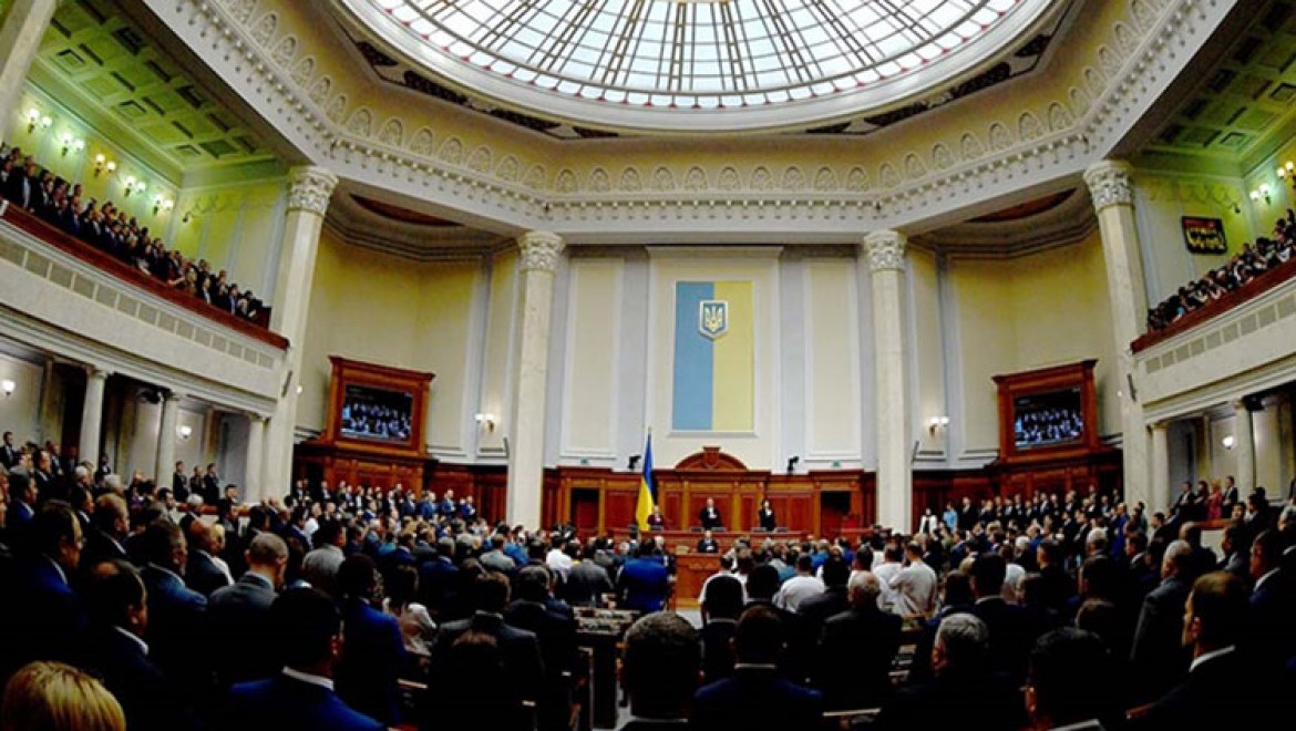 Ukrayna Parlamentosundan uluslararası topluma 'Rusya'nın askeri şantajını engelleme' çağrısı