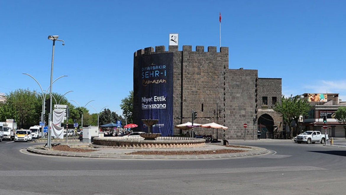 Diyarbakır'da heyecanla beklenen hafif raylı sistem için ilk adım atıldı