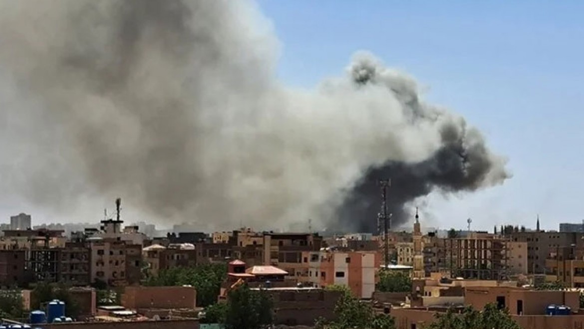 Sudan'da ateşkes ve yaptırım tehdidine rağmen taraflar çatıştı