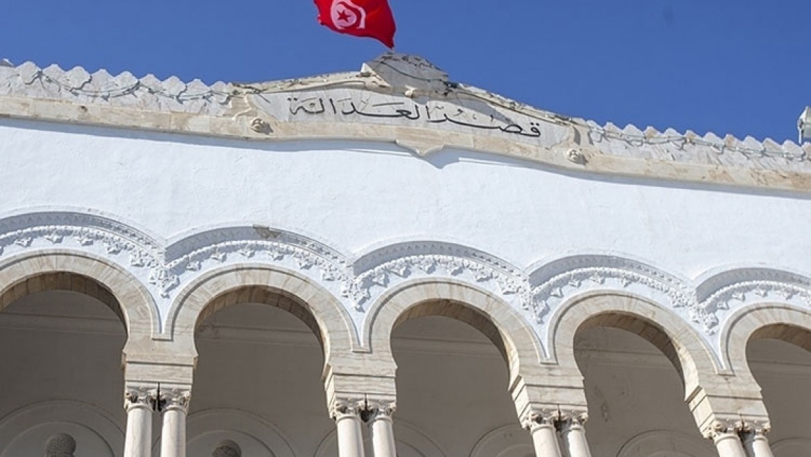 Tunus'taki Nahda Hareketi: Yeni hükümet kurulurken anayasa ihlal edildi