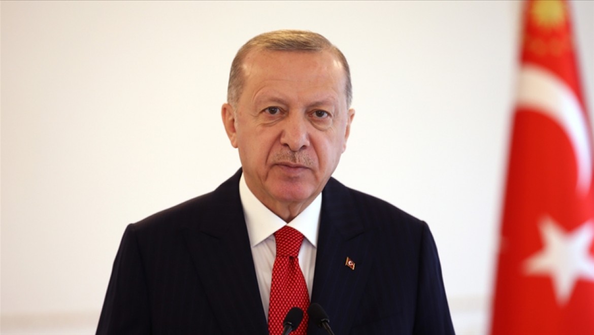 Cumhurbaşkanı Erdoğan, saldırıya uğrayan geminin kaptanı ile görüştü
