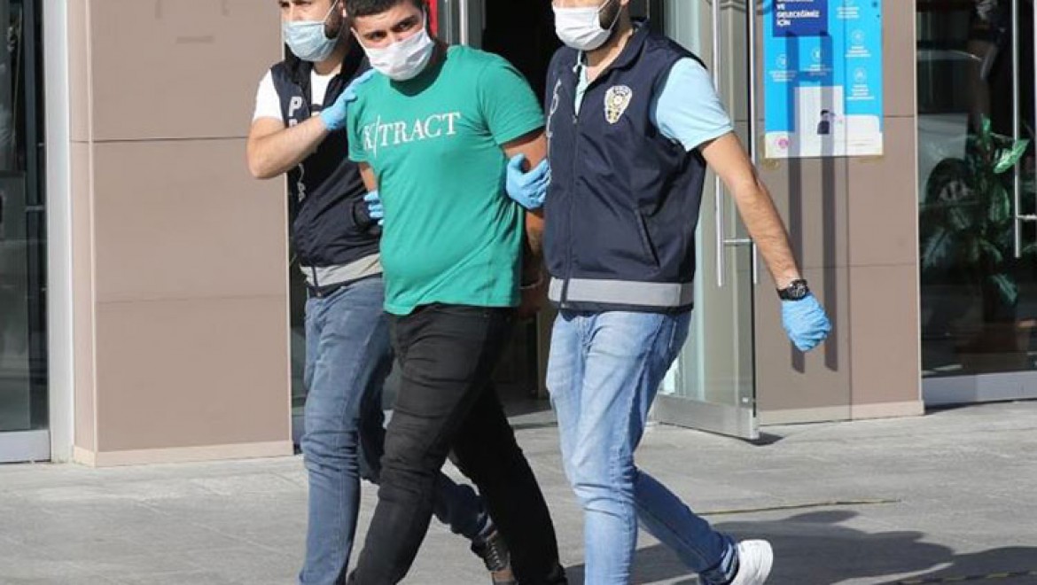 İstanbul'daki gasp ve darp şüphelilerinden biri tutuklandı