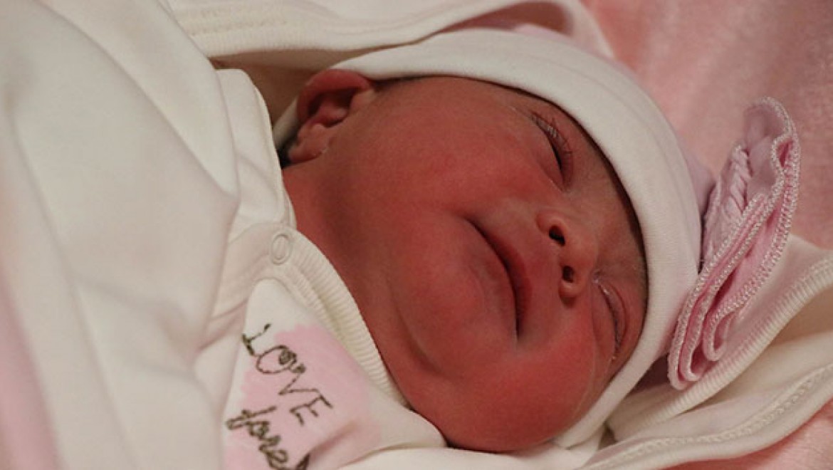 2019'un İlk Bebeği Dünyaya Geldi