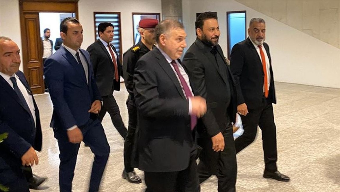 Irak Meclisi Allavi hükümetinin güvenoyu oturumunu erteledi