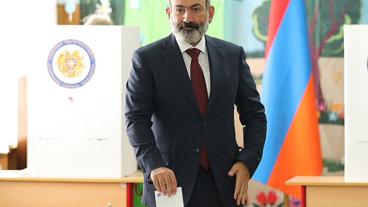 Ermenistan'da parlamento seçimini, Paşinyan'ın partisi kazandı