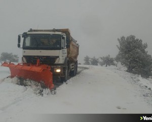 Ankara'nın yüksek bölgelerinde kar etkili oldu