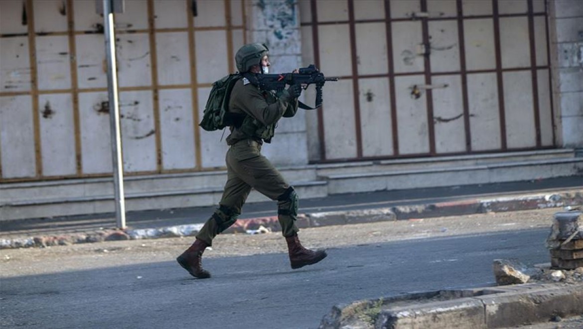 İsrail askerleri Batı Şeria'da 3 Filistinliyi yaraladı