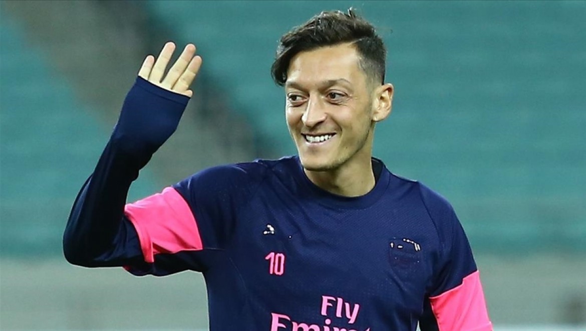 Mesut Özil'den Londra'ya veda videosu