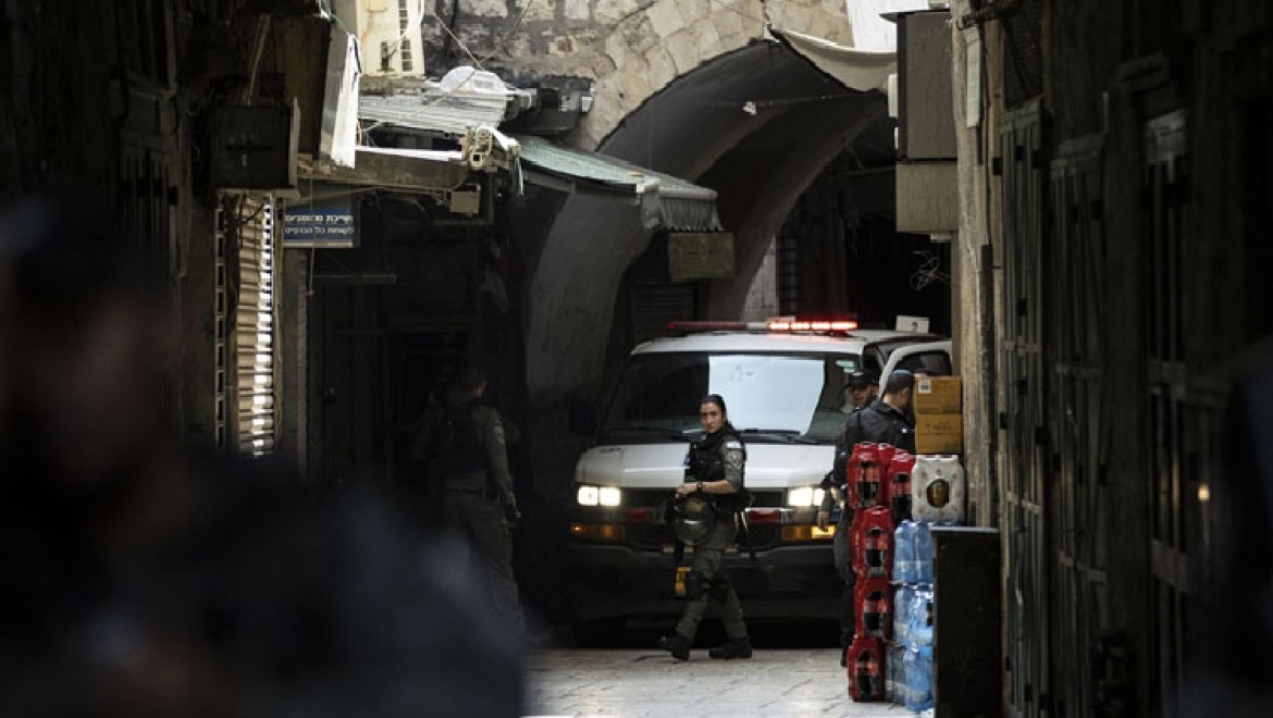 Doğu Kudüs'te düzenlenen silahlı saldırıda biri ağır, 2 İsrailli yaralandı