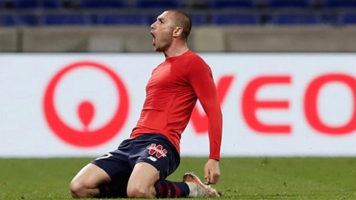 Lille Burak Yılmaz'ın golleriyle Lens'i 3-0 yendi