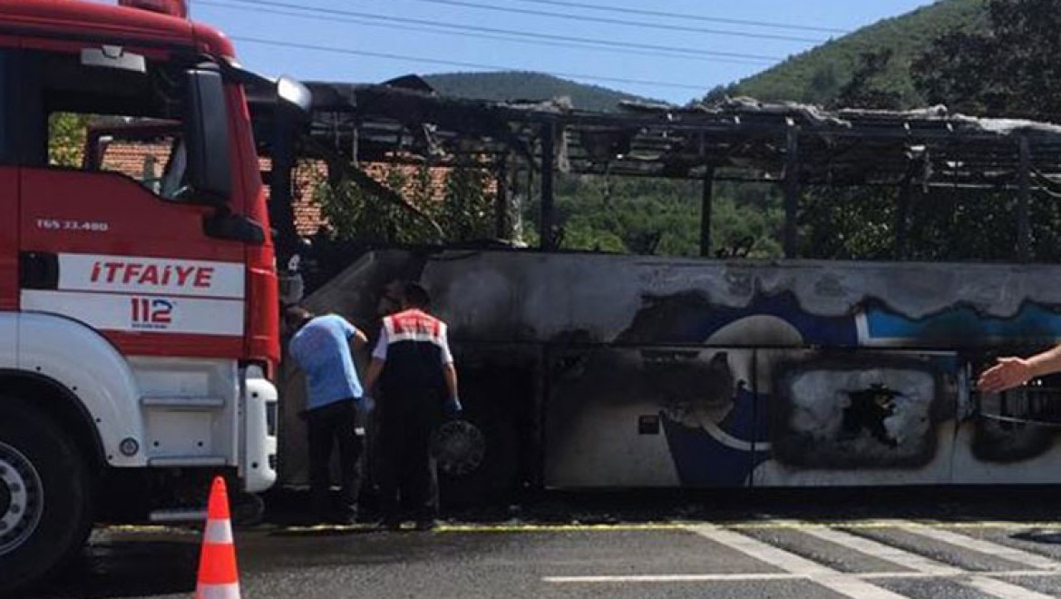 Yolcu otobüsündeki yangında ölenlerin kimlikleri belirlendi
