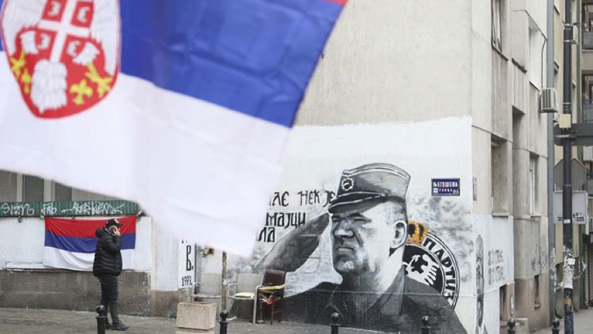 'Bosna Kasabı' Mladic'in Sırbistan'daki duvar resimleri protestolara rağmen kaldırılmadı