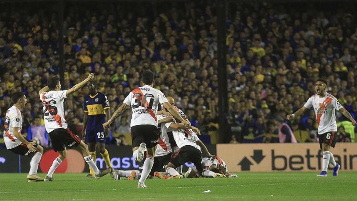 River Plate üst üste ikinci kupanın peşinde