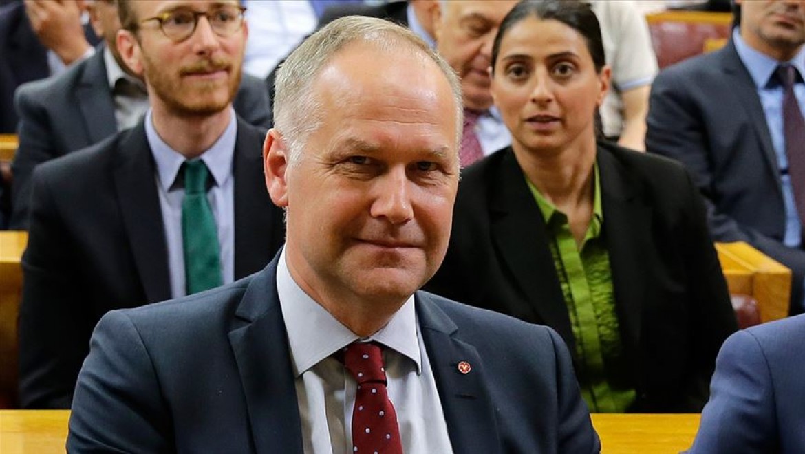 İsveç Sol Parti Başkanı 'YPG' sorusuna cevap veremedi