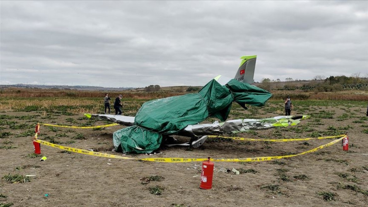 Büyükçekmece'deki eğitim uçağı kazasında hayatını kaybeden pilot son yolculuğuna uğurlandı