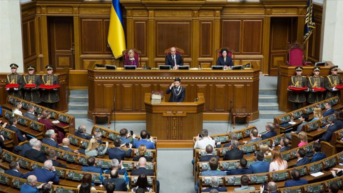 Ukrayna Devlet Başkanı görevine başladı