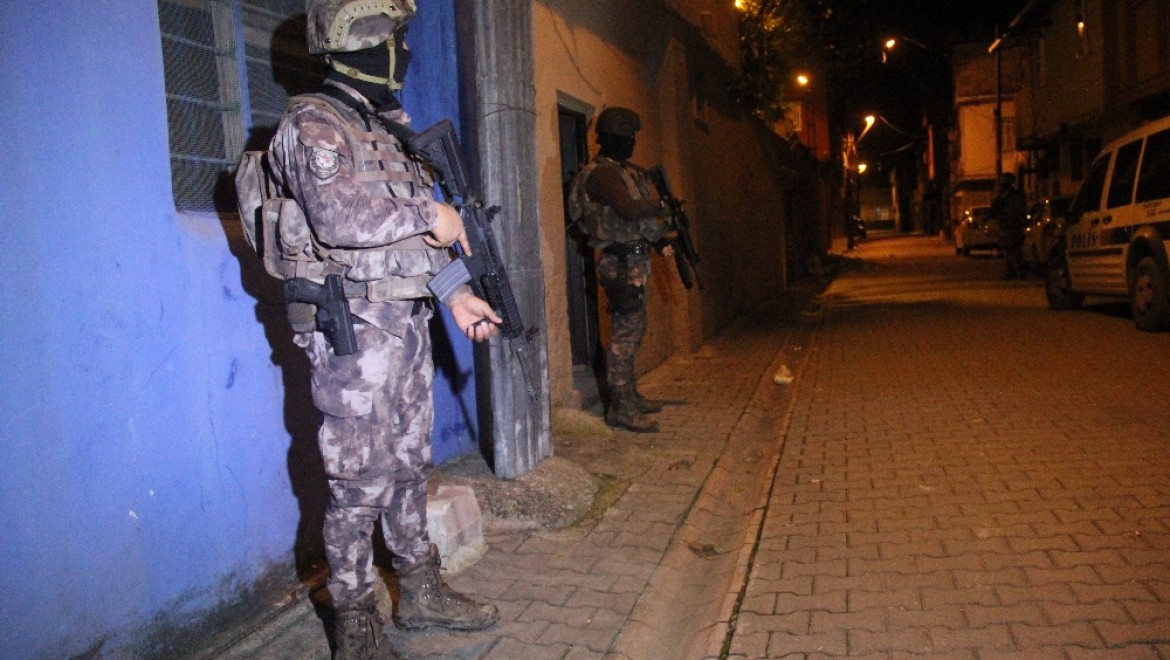 Adana’da Terör Operasyonu: 13 Gözaltı