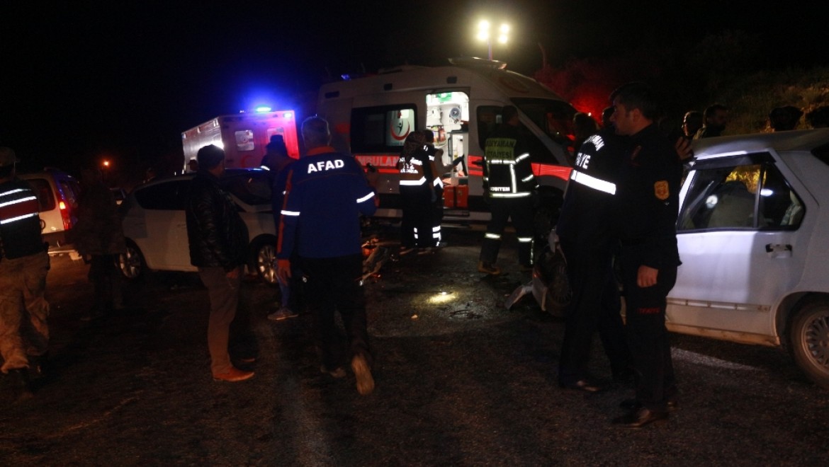 Adıyaman’da Feci Kaza: 4 Aylık Bebek öldü, 5 Kişi Yaralandı