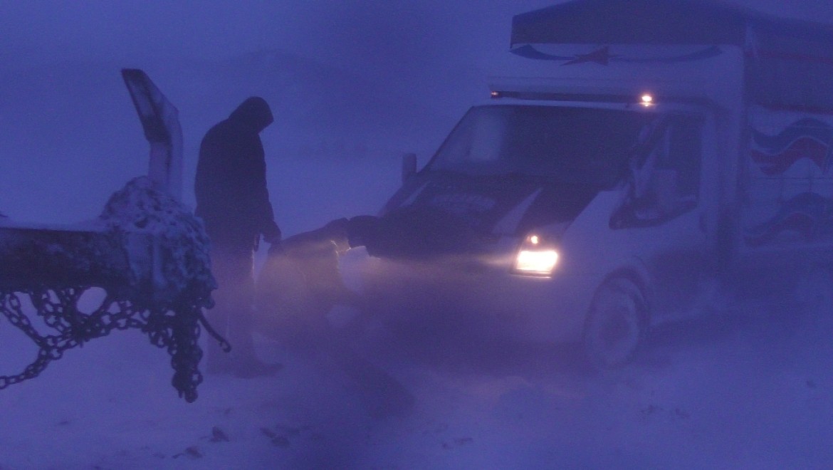 Ardahan’da şiddetli Fırtına Ve Tipi: Onlarca Araç Mahsur Kaldı