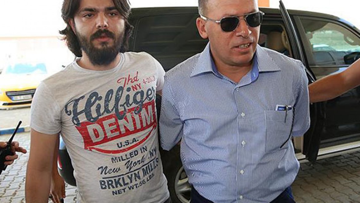 Abdullah Gül'ün eski başyaveri tutuklandı