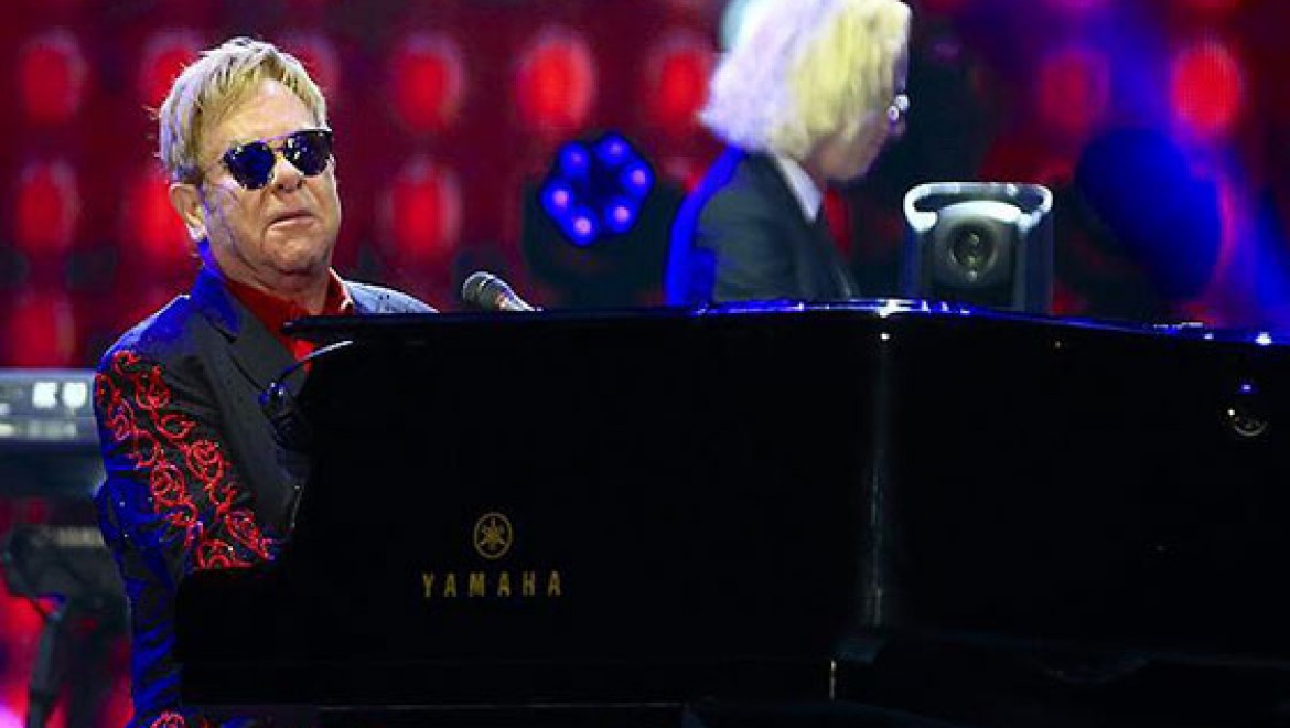 Elton John EXPO 2016 Antalya'da konser verdi