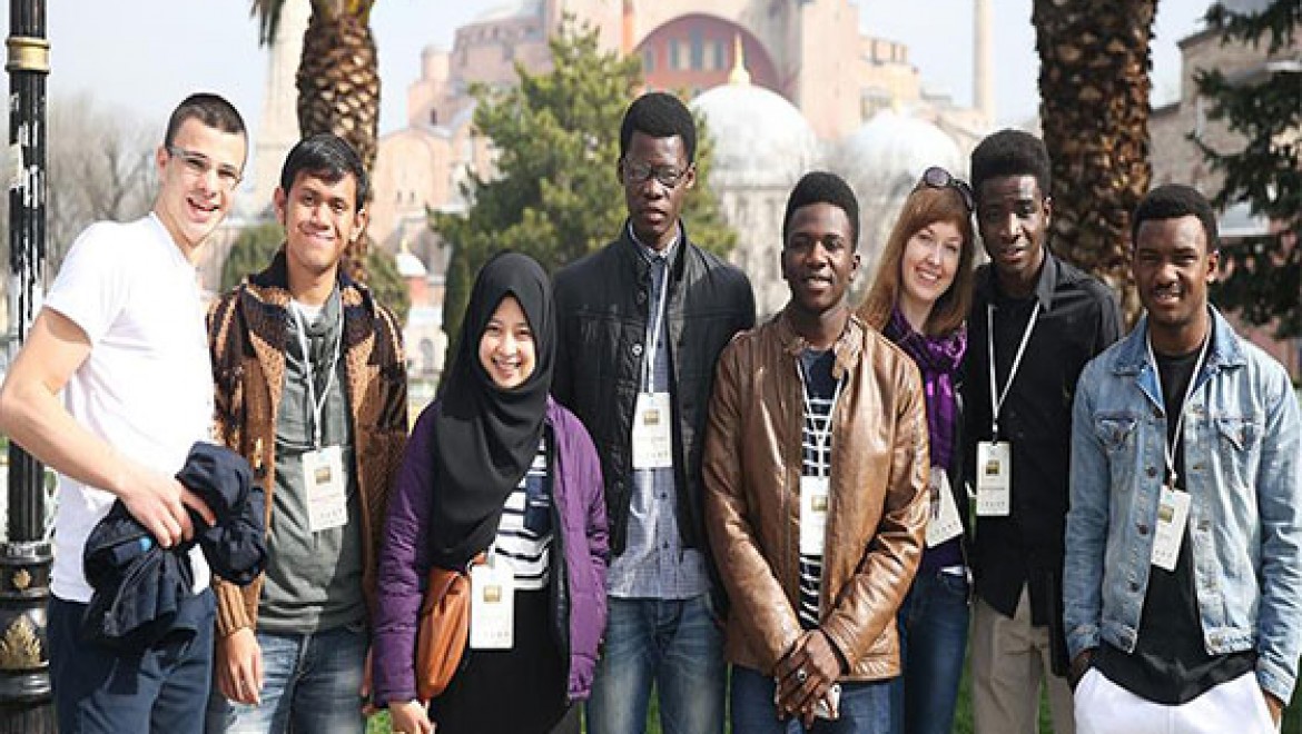 Türkiye 40 ülkeden 550 öğrenciyi misafir edecek