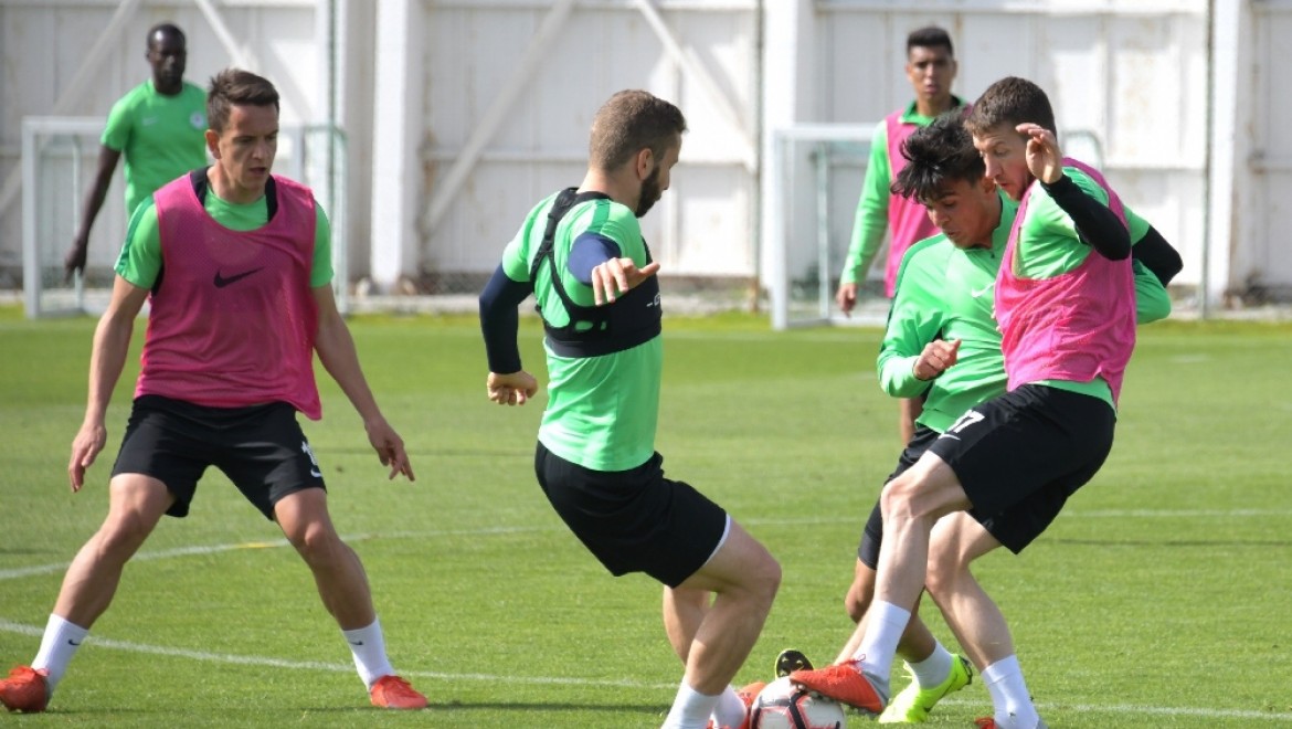 Atiker Konyaspor Galatasaray Maçının Hazırlıklarını Sürdürdü