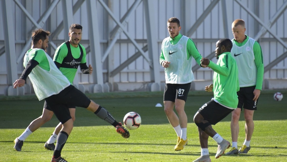 Atiker Konyaspor'da Galatasaray Maçı Hazırlıkları Başladı