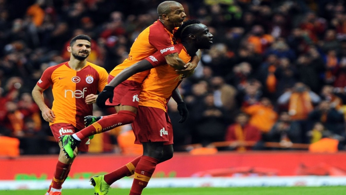 Galatasaray'da Mbaye Diagne Krallık Yarışında Rekora Gidiyor