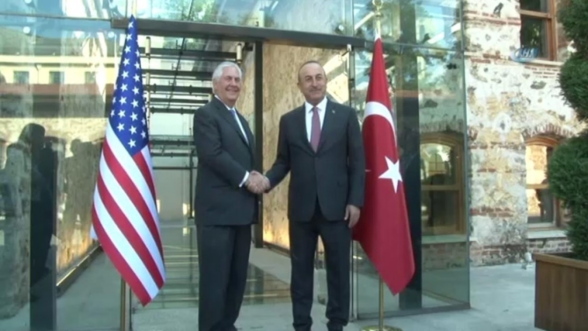 Bakan Çavuşoğlu Tillerson ile görüştü