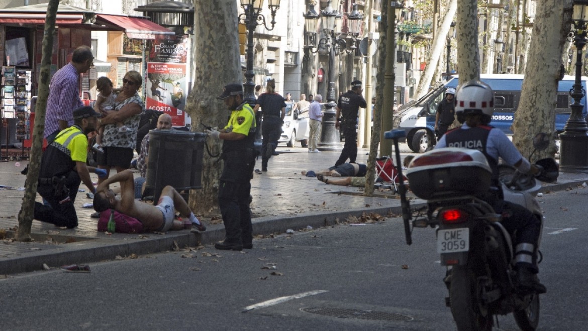 Barcelona'daki saldırıyı DEAŞ üstlendi