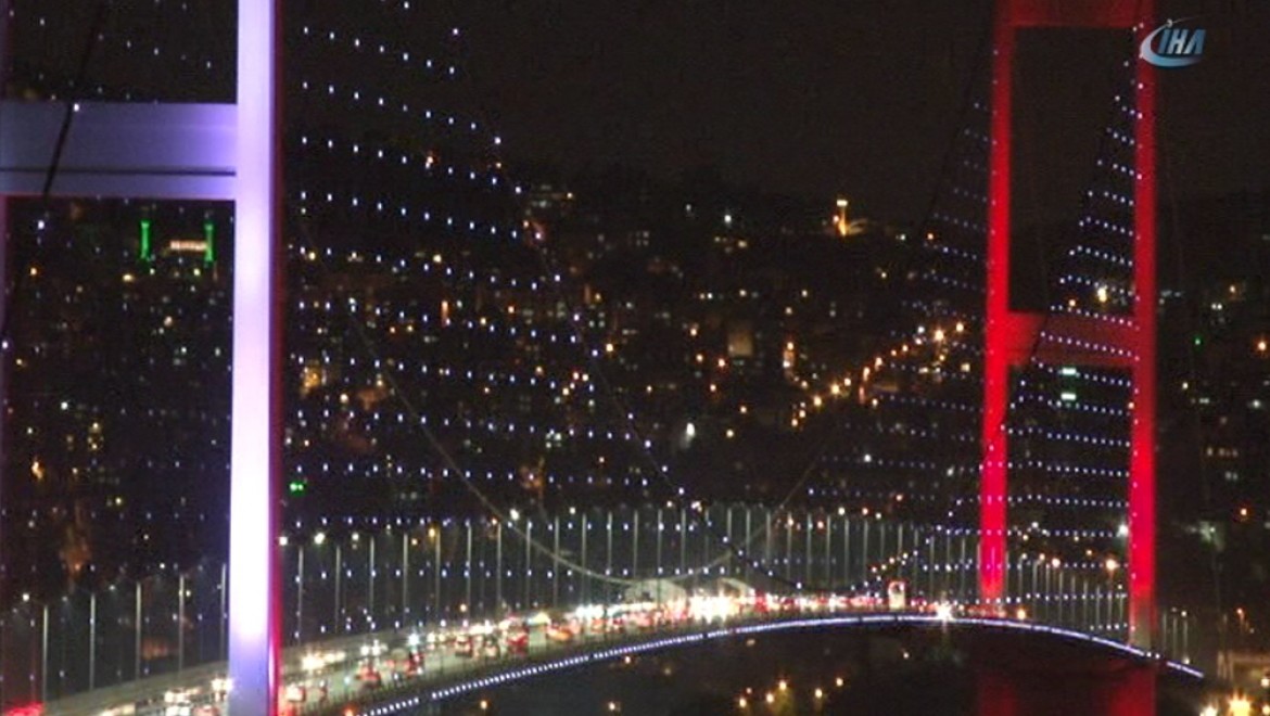 İstanbul'da yollar bomboş kaldı