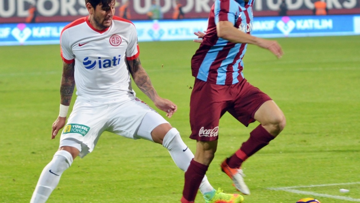 Trabzonspor'a evinde şok