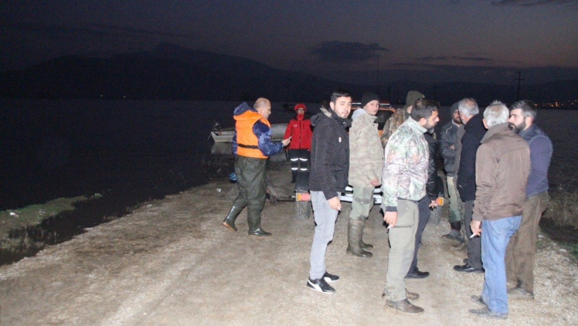 İzmir’de ördek Avı Faciası: 1 ölü, 2 Kayıp