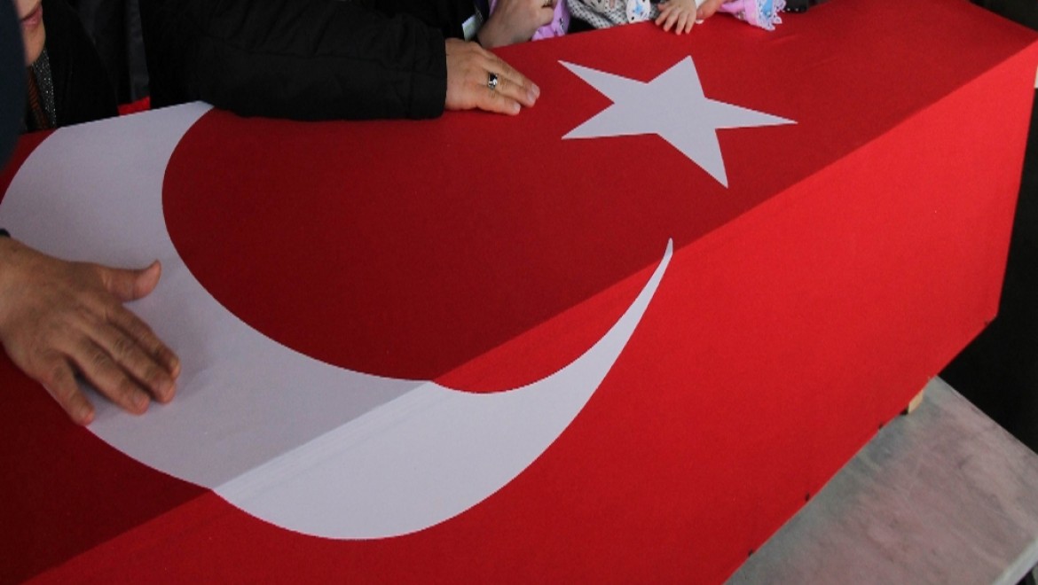 Tunceli'de Uzman Onbaşı Kazaen şehit Oldu