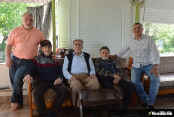 Bir asrı deviren asker arkadaşları, 70 yıl sonra özlem giderdi